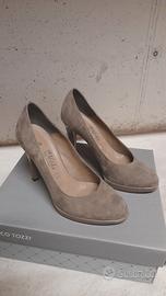 Scarpa décolleté scamosciata 