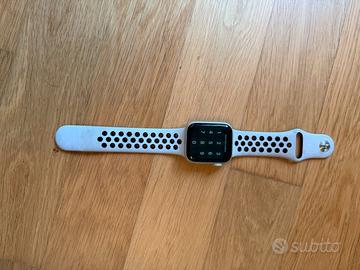 Apple Watch Nike Series 5 GPS 40mm Silver