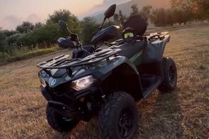 Quad Cf moto 450L con cerchi in lega