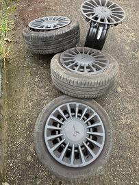 Pneumatici cerchioni e copri cerchi Lancia Ypsilon