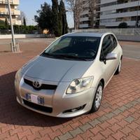 Toyota Auris 1.4 5p