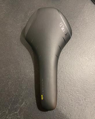 Sella Fizik Antares 00 Carbon