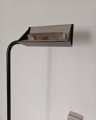 piantana con lampada alogena