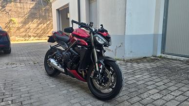 Triumph Street Triple RS 2024