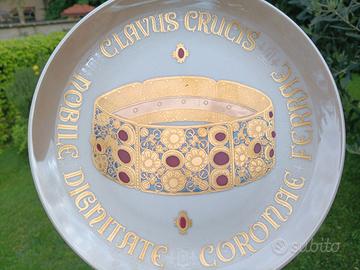 Piatto gioiello italico Corona Ferrea Monza