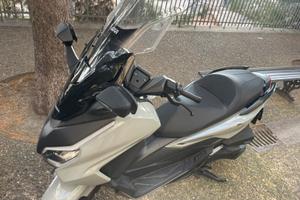 Honda Forza 350 2024