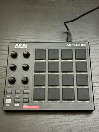 AKAI MPD218 PAD CONTROLLER MIDI USB