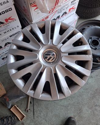 cerchi in ferro + copricerchi vw golf