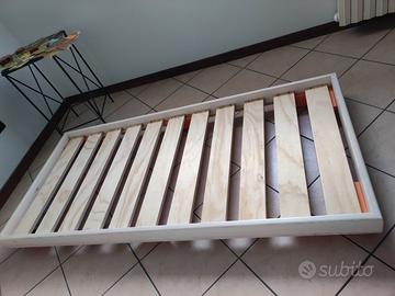 Lettino Montessoriano con materasso Woodly