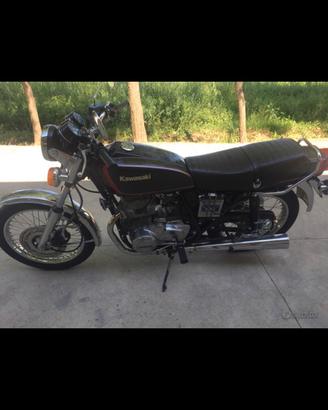 Moto Kawasaki