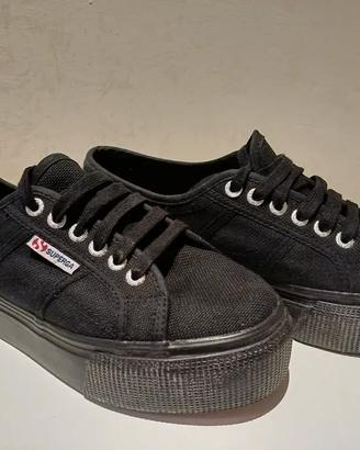 Superga platform nere n. 39