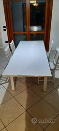 tavolo allungabile da 140cm a 220cm con sedie 