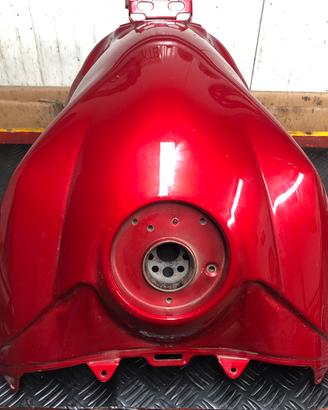 Serbatoio Yamaha R1 04-06