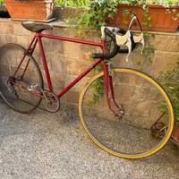 Bici da corsa vintage mondial