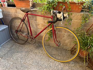Bici da corsa vintage mondial