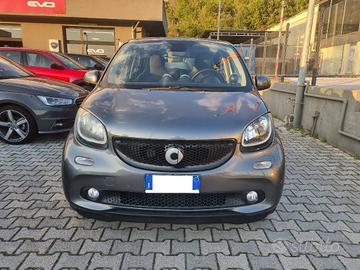 SMART ForFour 70 1.0 Prime