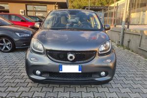 SMART ForFour 70 1.0 Prime