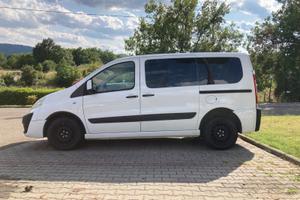 Fiat Scudo 8 posti passo corto - van-