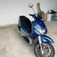 Piaggio Beverly 250cc