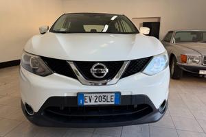 Nissan Qashqai 1.5 dCi DPF Acenta 2014 OK NEOPATEN