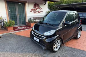 SMART ForTwo 1000 52 kW MHD coupé pulse PERFETTA