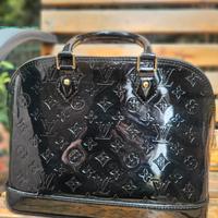Alma Vuitton MM