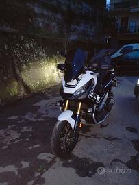 X-ADV 750 come nuovo