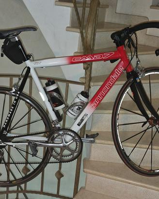 Bici da corsa Cannondale caad 7