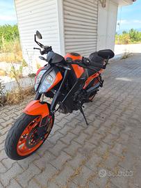 KTM 890 DUKE