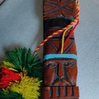 Flauto andino in legno con nappa