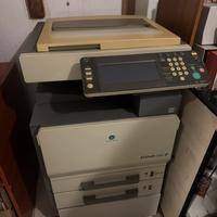 Stampante Konica Minolta Bizhub C252 - Colori