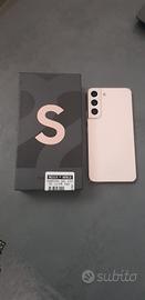 Samsung Galaxy S22 pink