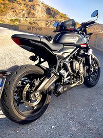 Triumph trident 660