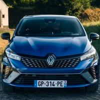 Ricambi per clio 2024 restyling DISPONIAMO DI RICA