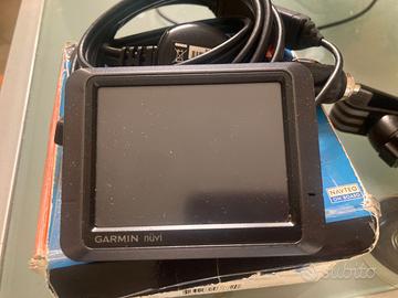 Navigatore satellitare Garmin Nuvi 205T