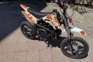 Moto cros 4 tempi 4 marce