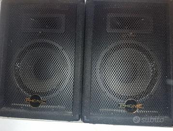 Impianto audio per caraochi