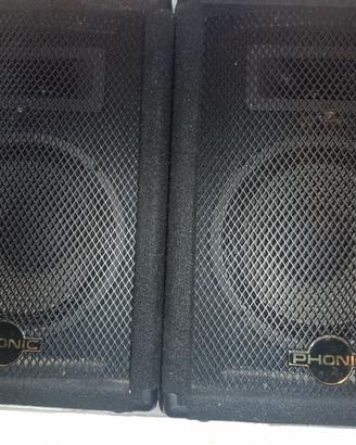 Impianto audio per caraochi