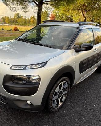 Citroen C4 Cactus BlueHDi 100 Shine