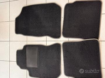 Tappetini Pt Cruiser Nuovi