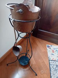 SOLO PORTACATINO / VASO IN FERRO BATTUTO ANTICO