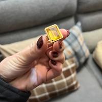 Anello in oro con Topazio Giallo