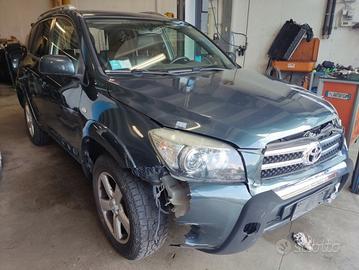 Ricambi TOYOTA RAV 4 2231cc benzina del 2006