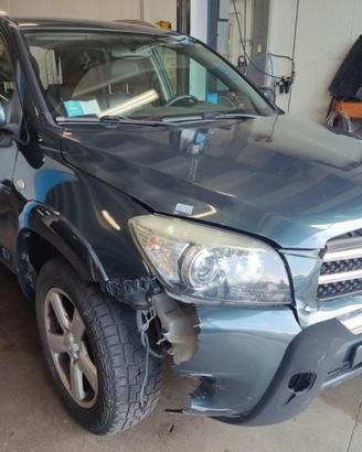 Ricambi TOYOTA RAV 4 2231cc benzina del 2006