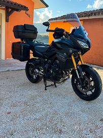 Yamaha tracer 900