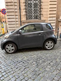 toyota iq