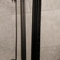 Staffa a muro per televisione o schermo video 