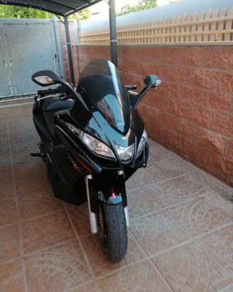 Aprilia srv 850 i.e
