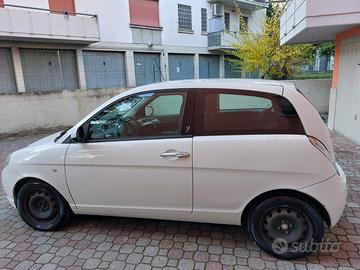 LANCIA Ypsilon - 2011