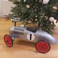 Macchinina vintage Vilac 